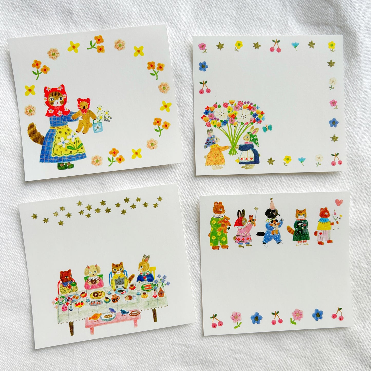 Cozyca - Aiko Fukawa Block Memo Pad Little Fluffy Friends