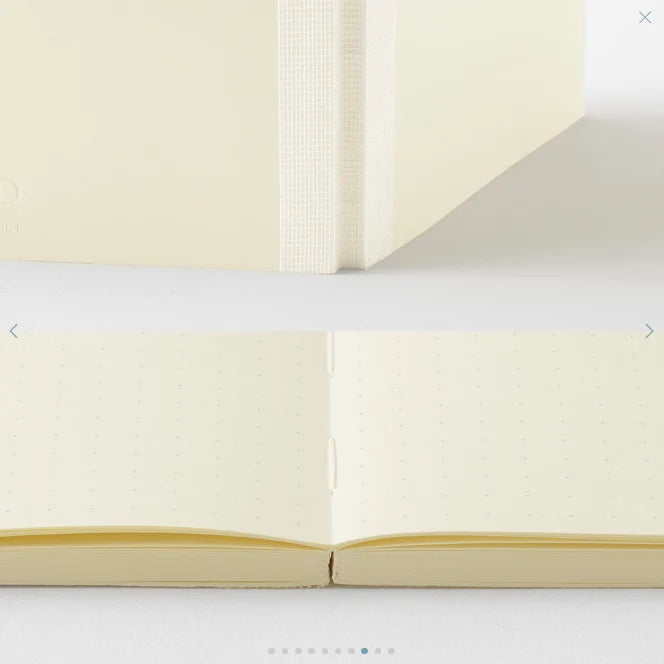 MD Notebook - A5 - Dot Grid