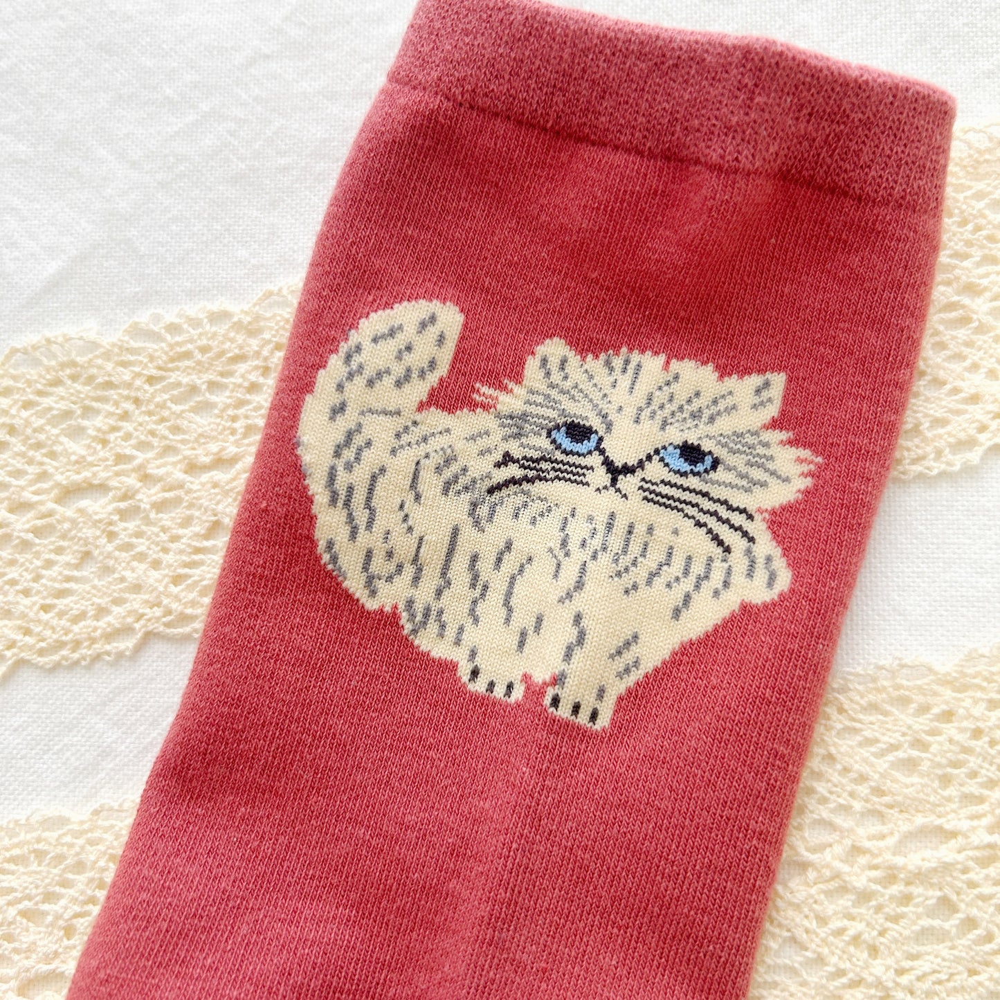 Matsuo Miyuki Cat Socks - Elliot