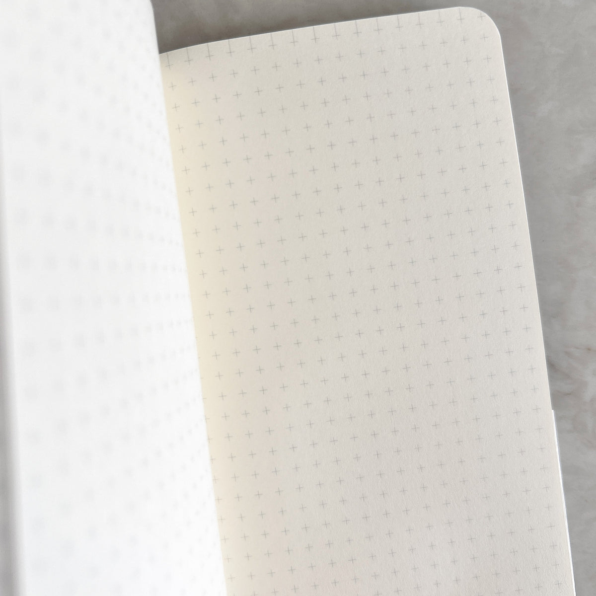 Yamamoto Paper Ro-Biki Notebook Basic Style 5 mm Cross Tick Grid