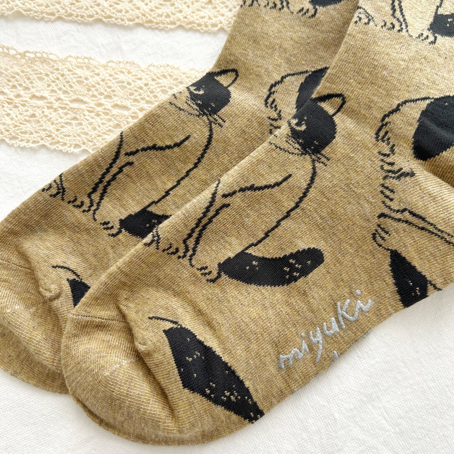 Matsuo Miyuki Cat Socks - Pepper