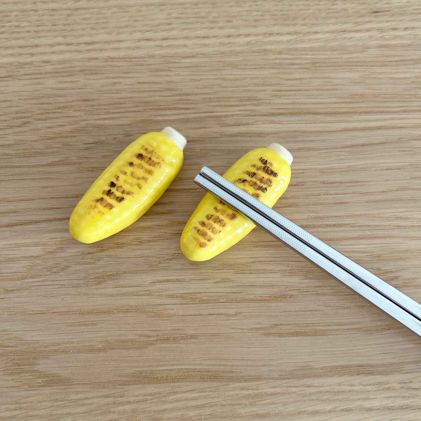 Roasted Sweet Corn Chopstick Rest