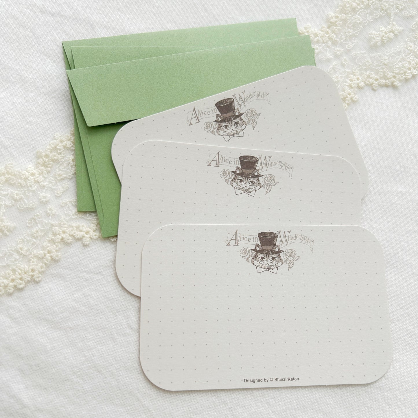 Shinzi Katoh Message Card Set - Alice Drink Me