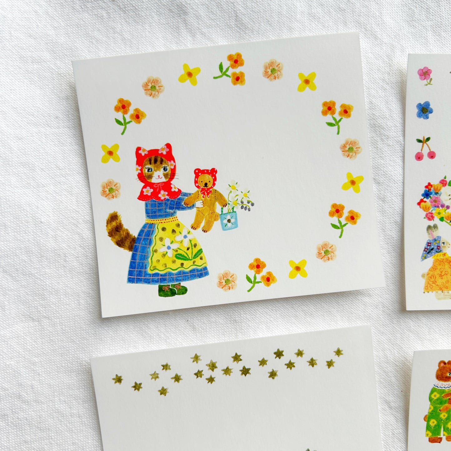 Cozyca - Aiko Fukawa Block Memo Pad Little Fluffy Friends