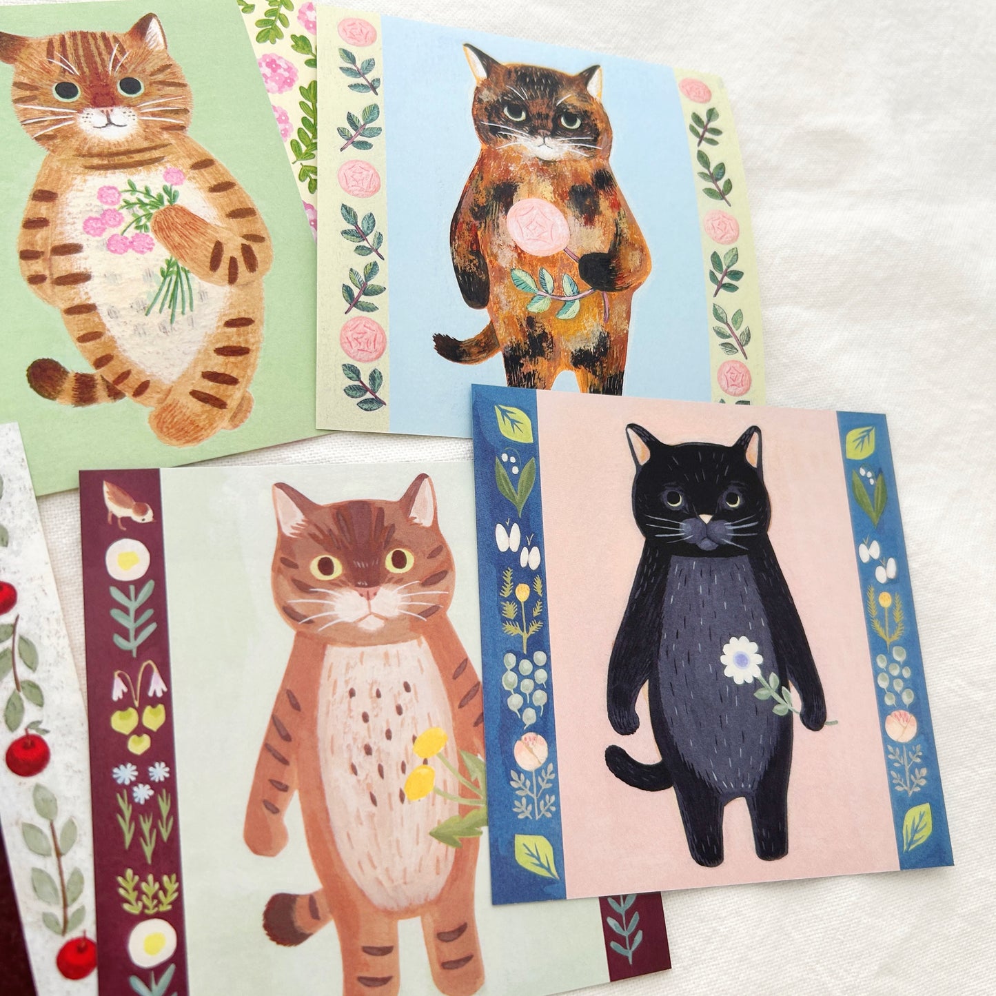 4 Legs Super Deluxe Cat Memo Paper (60 Sheets)