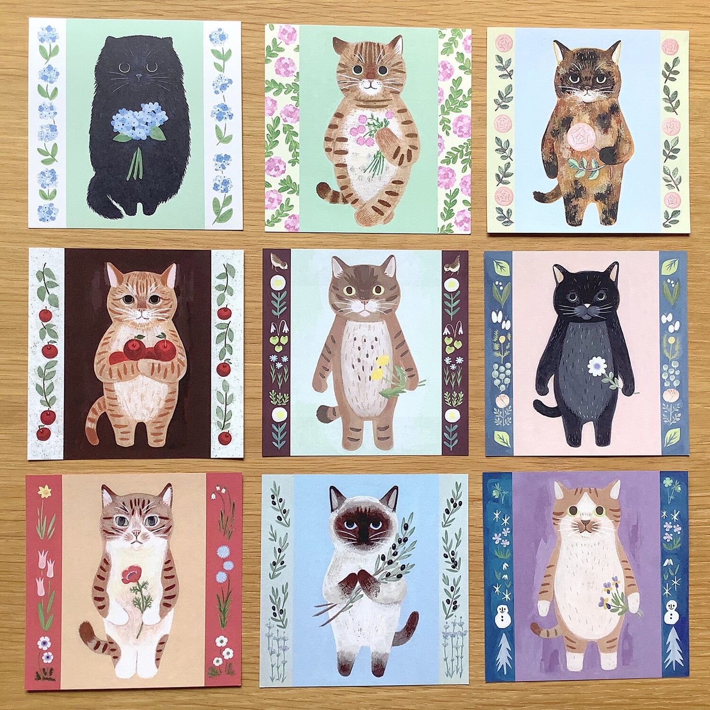 4 Legs Super Deluxe Cat Memo Paper (60 Sheets)