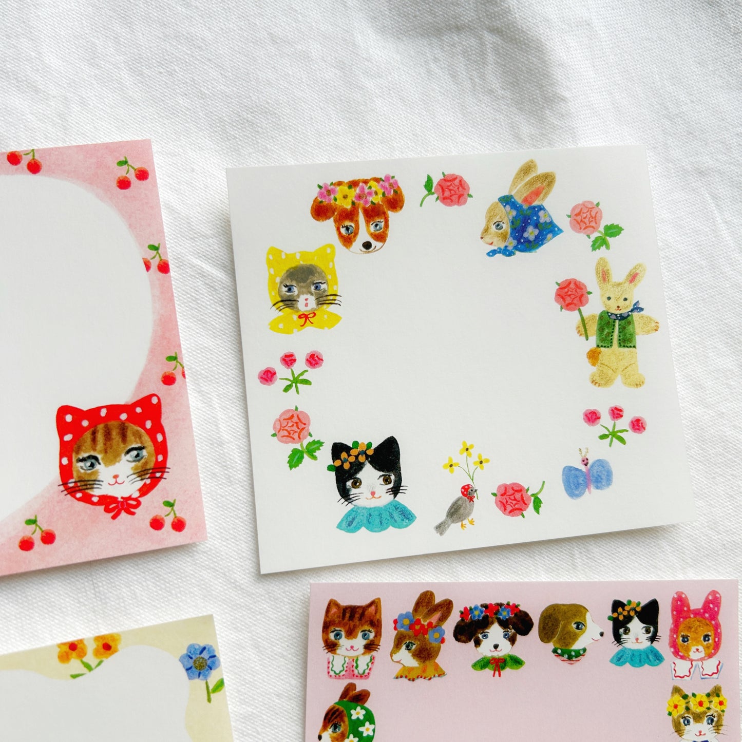 Cozyca - Aiko Fukawa Block Memo Pad Niko Niko Smile