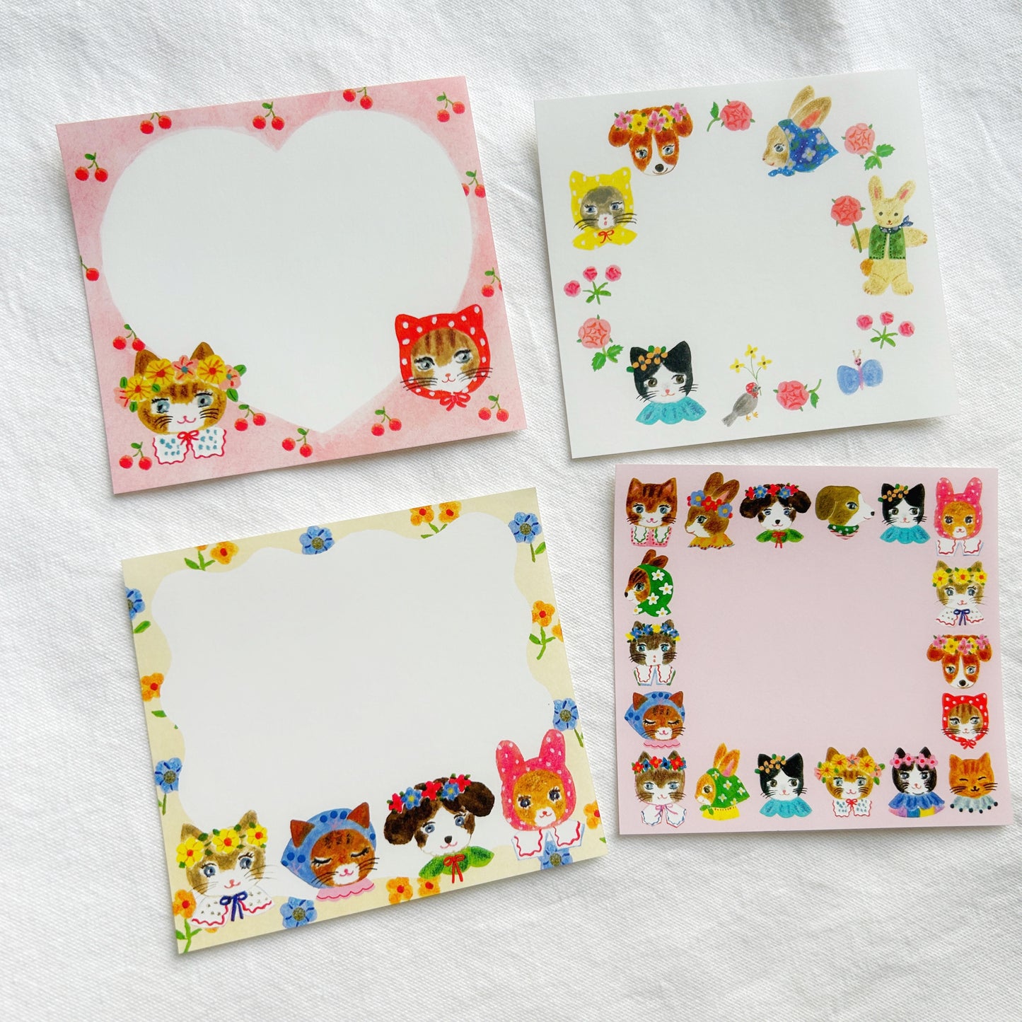 Cozyca - Aiko Fukawa Block Memo Pad Niko Niko Smile