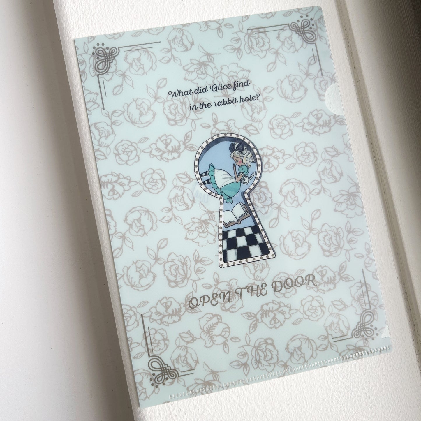 Shinzi Katoh A5 Clear Folder - Alice Open The Door
