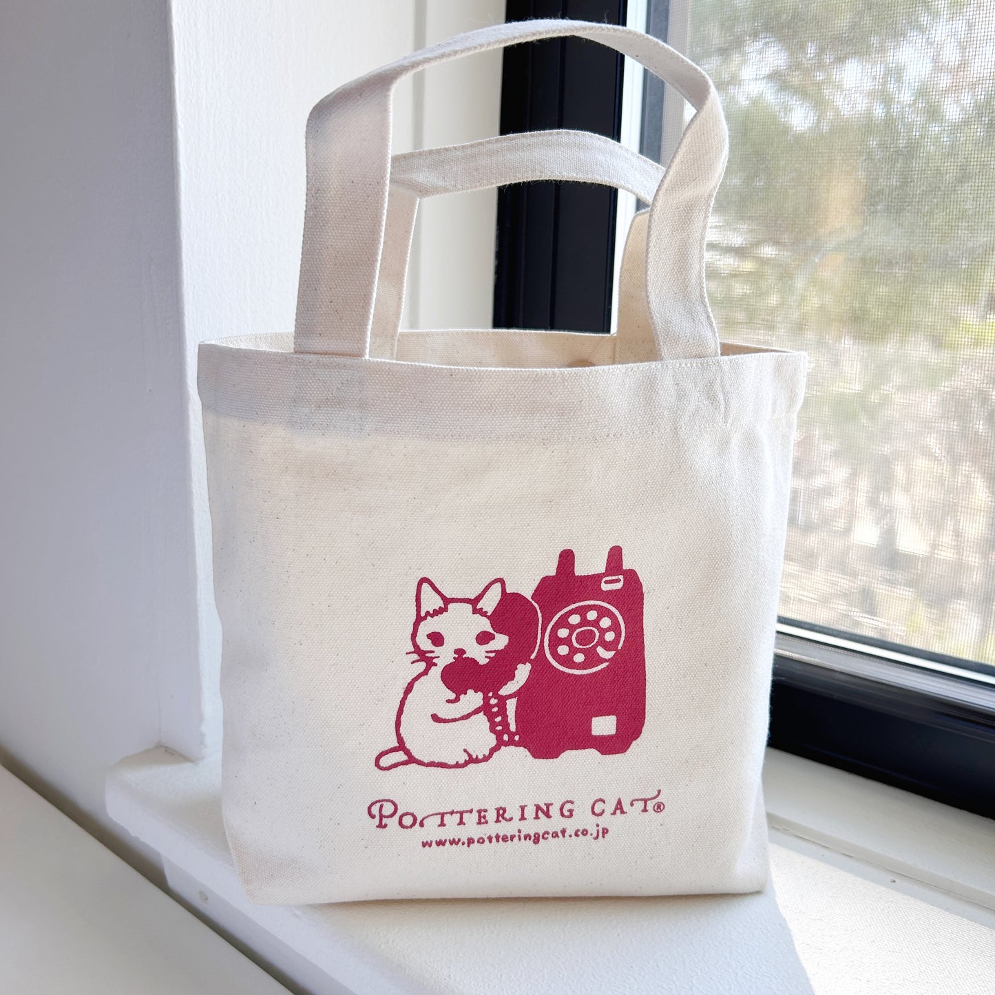 Pottering Cat Small Canvas Tote Bag - Telephone