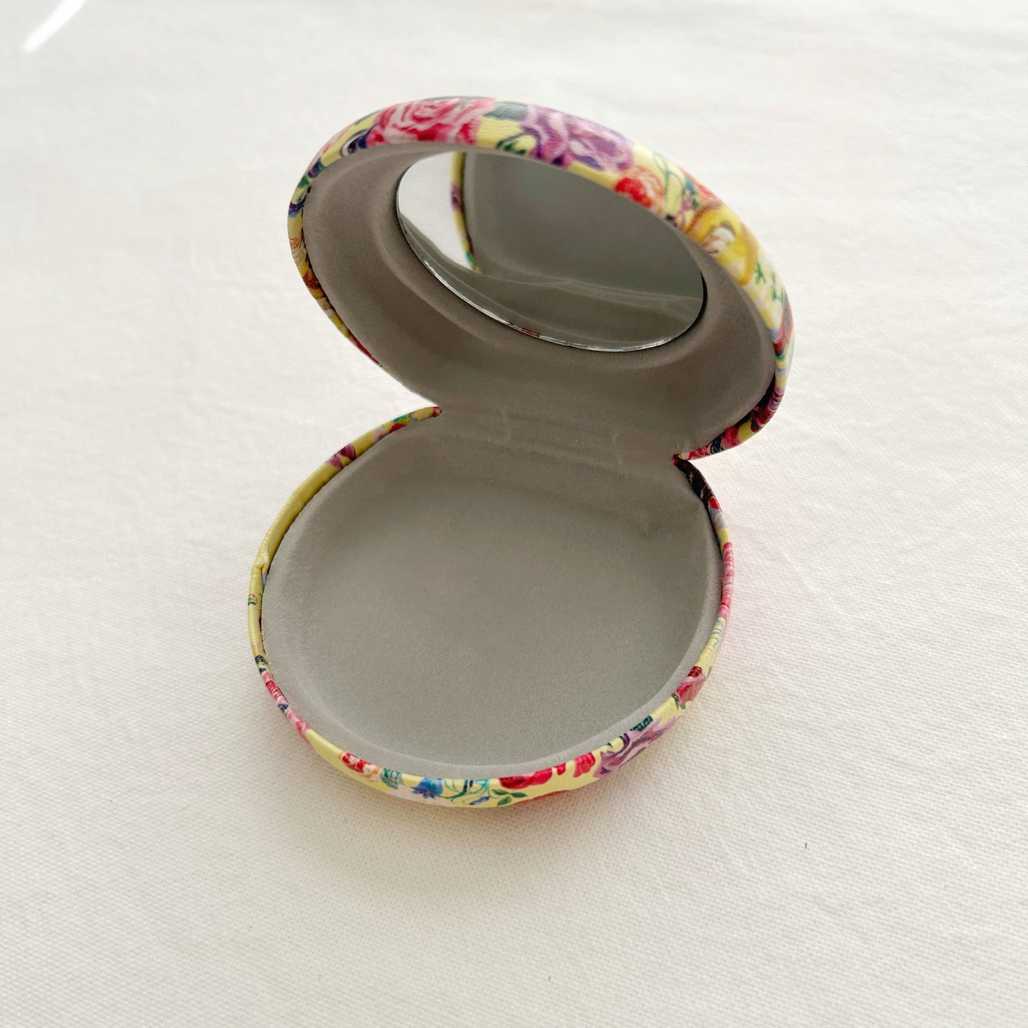 Nathalie Lété  Mini Travel Case with Mirror - Bird